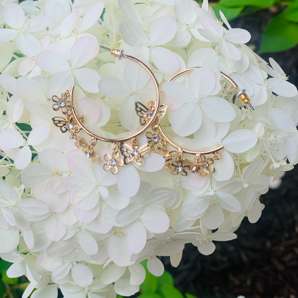 Linked Butterfly semi hoop