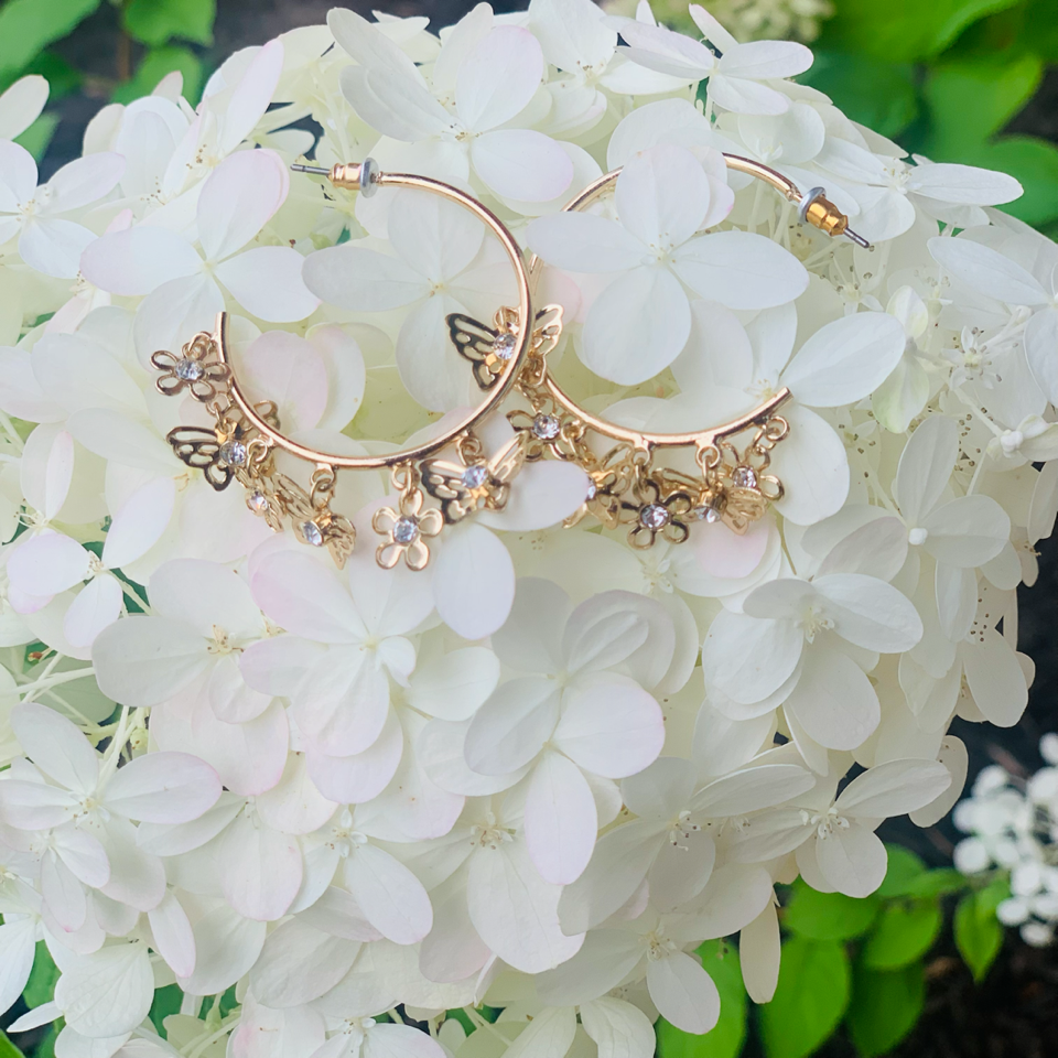 Linked Butterfly semi hoop